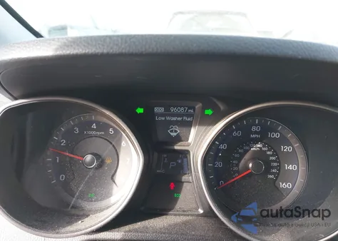 2017 Hyundai Elantra Gt z USA, uszkodzony, nr VIN KMHD35LH8HU375822